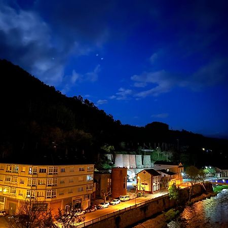 Apartmán Tres Ruas A Pontenova Exteriér fotografie
